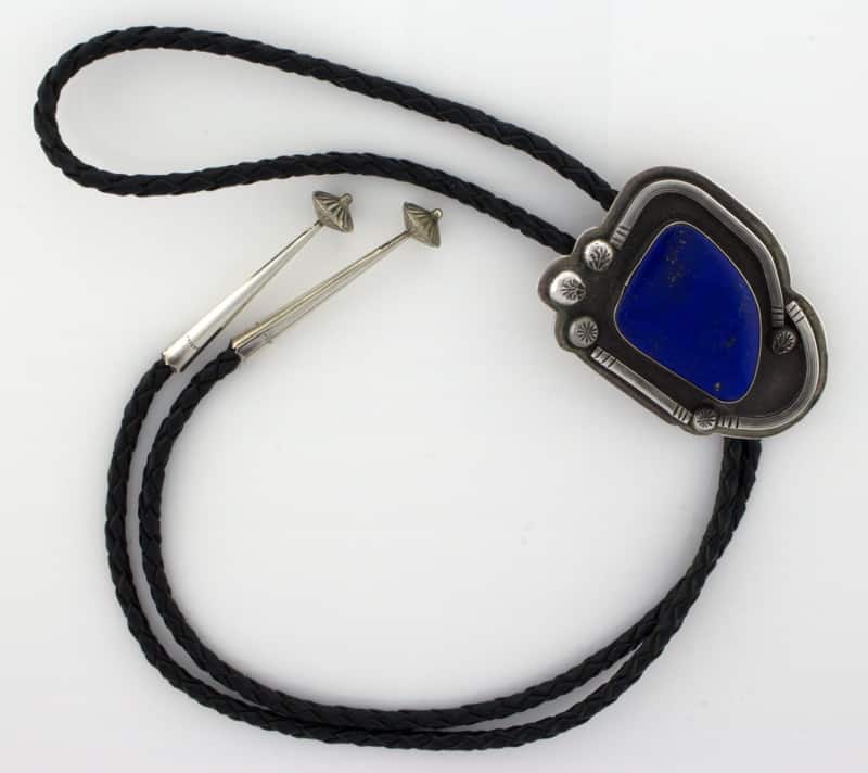 ***VINTAGE Navajo Lapis Lazuli Bolo Tie