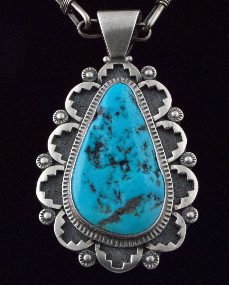 Collier en chaîne en fil d'argent sterling fait main avec pendentif en turquoise naturelle de Kingman