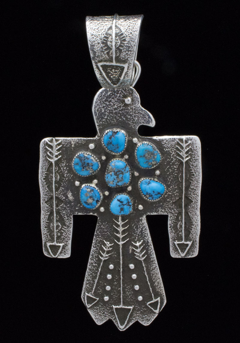 Tufa-Guss Thunderbird-Anhänger mit freiformigem Kingman-Turquoise-Zentrum-Cluster