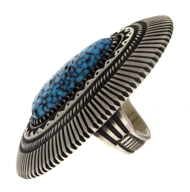 Natürlicher schwarzer Web-Kingman-Turquoise-Statement-Ring