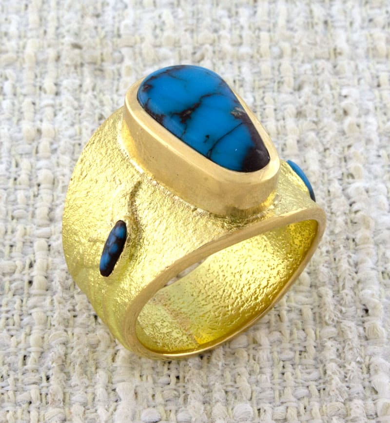 Tufa Cast Solid 18K Gold Ring With High Grade Natural Bisbee Turquoise