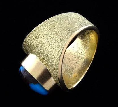 Tufa-Guss 14K Goldring mit hochwertigem natürlichem Bisbee-Türkis