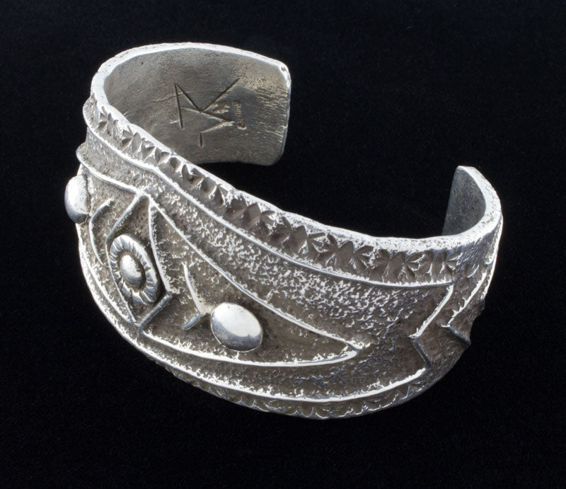 Tufa-Guss Sterlingsilber Primitive Stil Armband