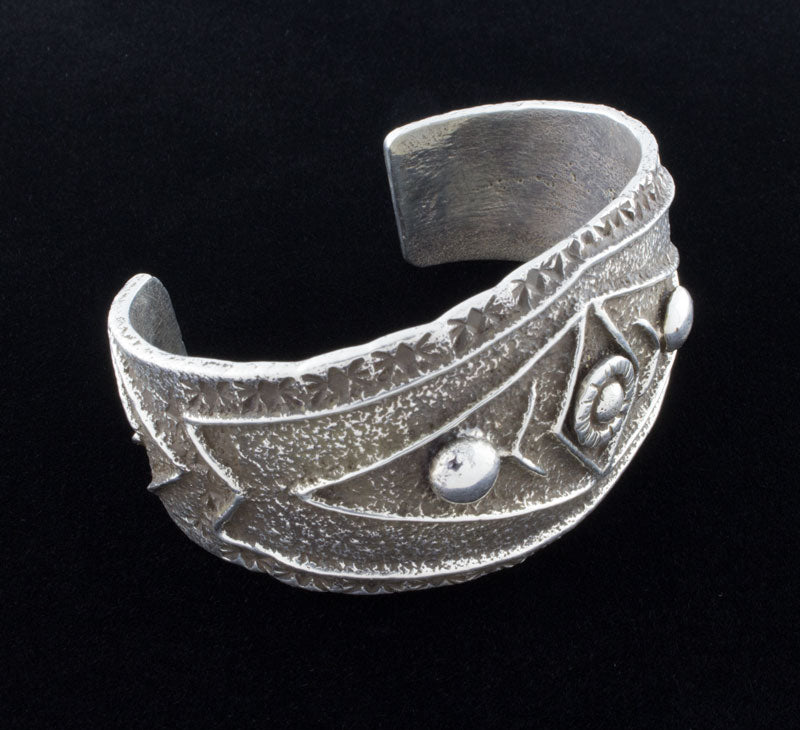 Tufa-Guss Sterlingsilber Primitive Stil Armband