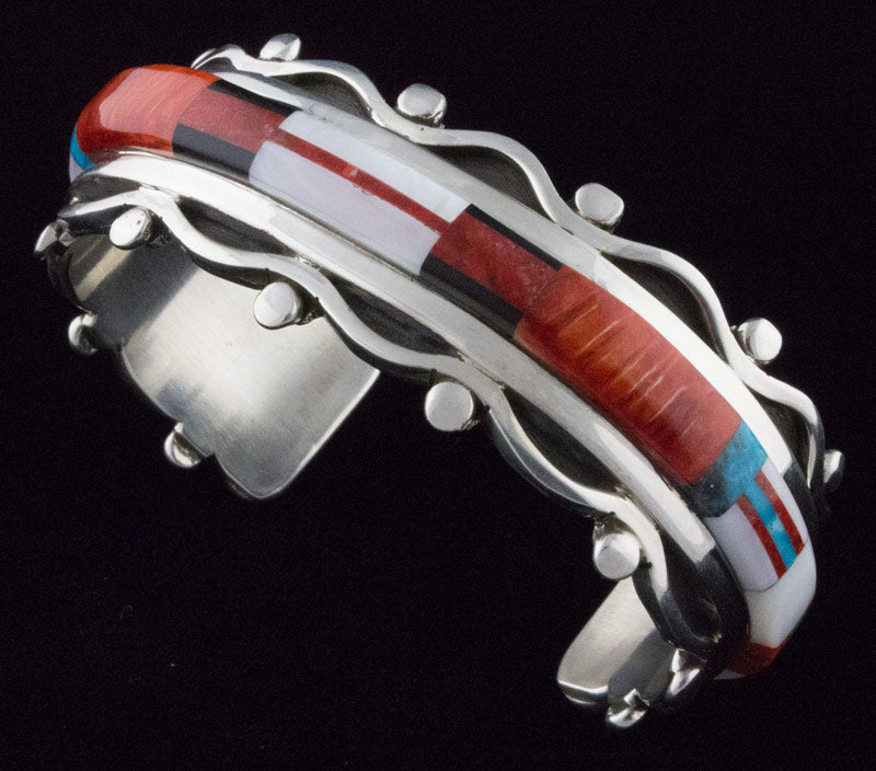 Bracciale con design a inlay centrale multicolore