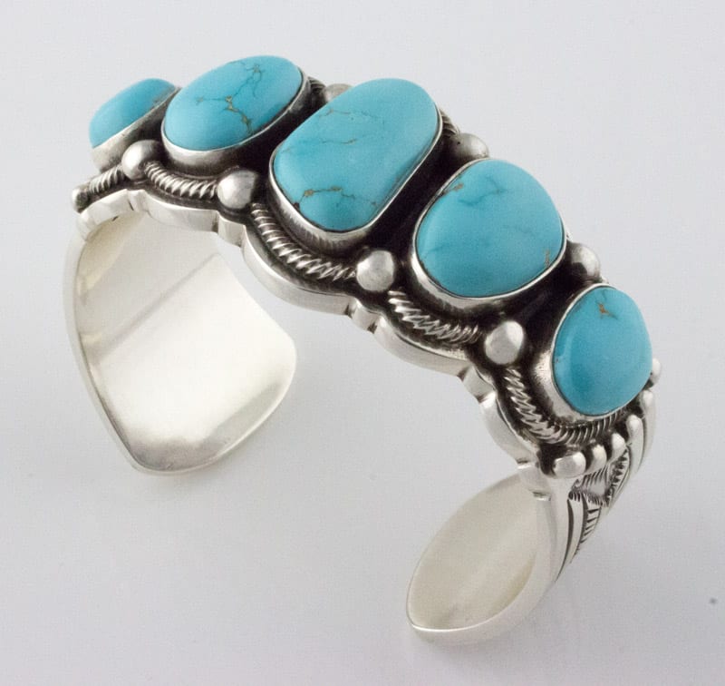 Bracelet en rangée de 5 pierres en turquoise naturelle bleu royal de haute qualité