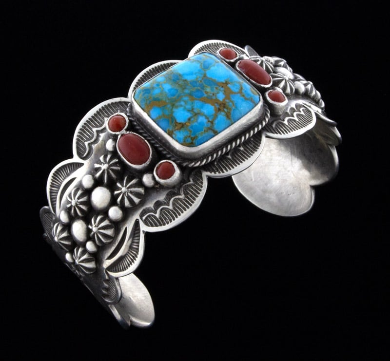 Natürlicher Kingman-Turquoise & Natürlicher Mediterraner Korallenarmband