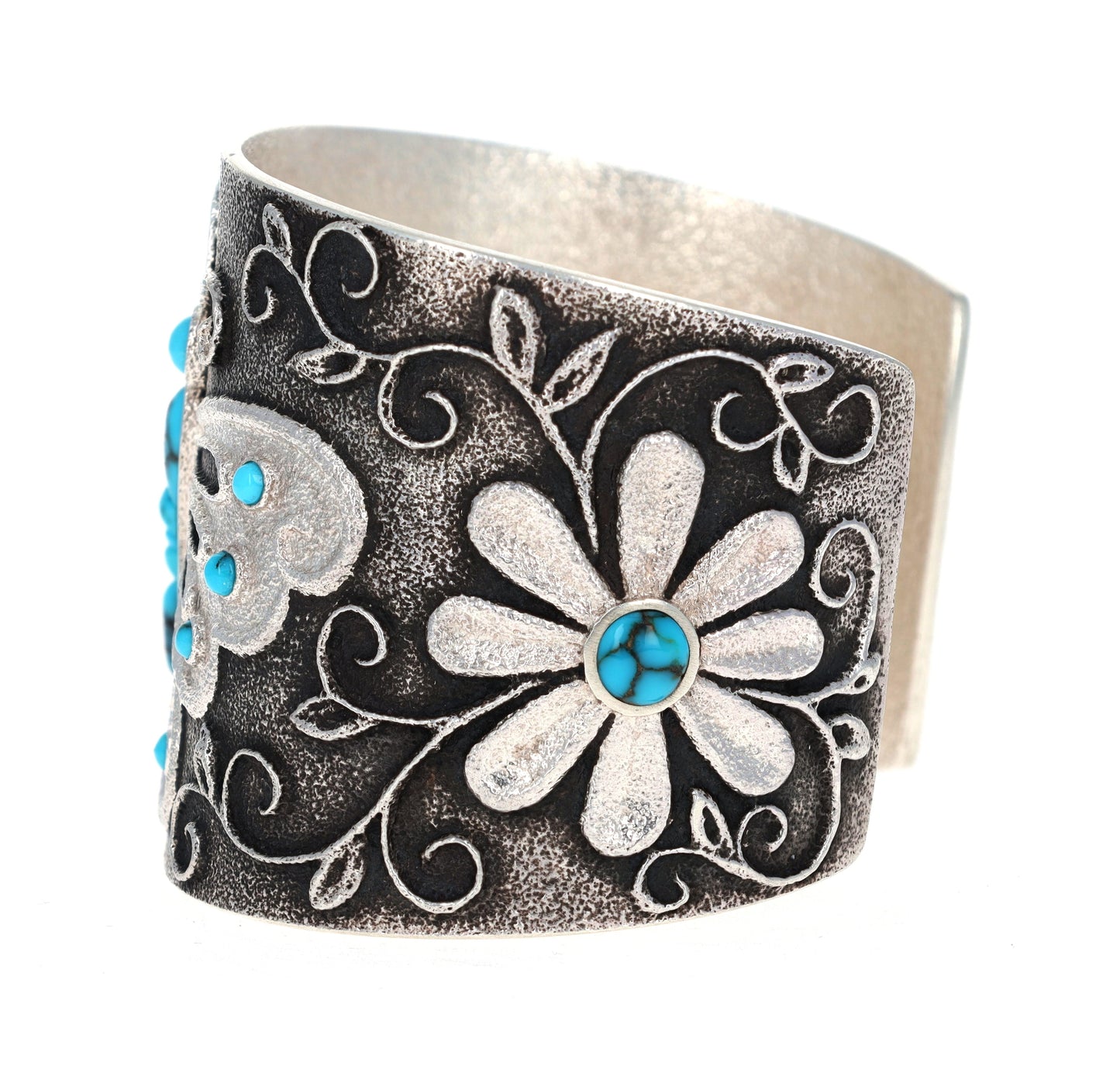 Bracelet en turquoise naturelle de haute qualité de Lone Mountain en tufa avec papillon et 2 fleurs